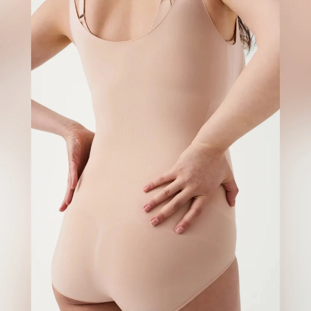 Spanx OnCore Sculpting Open-Bust Panty Bodysuit Medium Soft Nude Shapewear